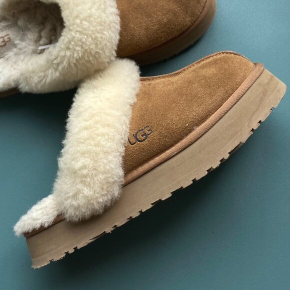 UGG Shoes - UGG Women's Disquette Slipper, Size US 8